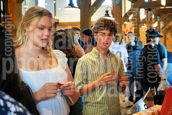sps_0017_1037146788