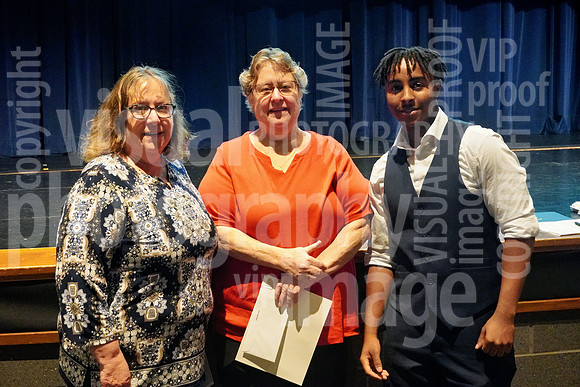 sps_0013_1037048063