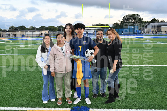 sps_0116_1033730241