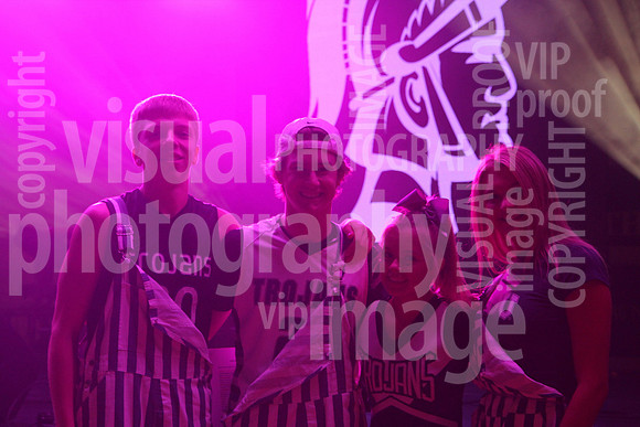 sps_0015_1033799550