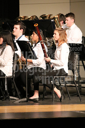 band-044