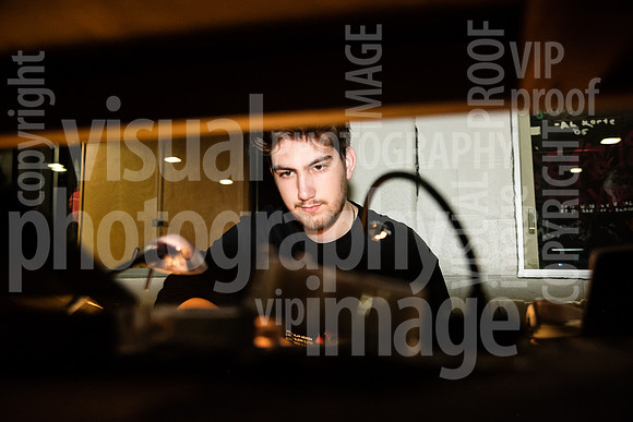 sps_0017_9976558