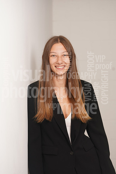 AEW00019