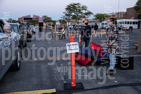 sps_0012_3987424