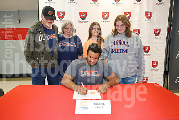 ces_0020_1036085328
