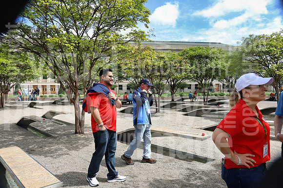 sps_0743_1043312695