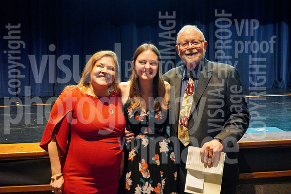 sps_0055_1037048105