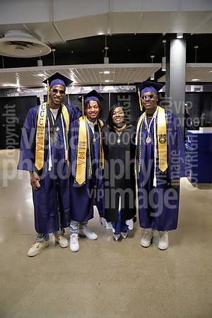 sps_0020_1043920491