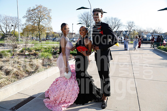 sps_0033_1008996768