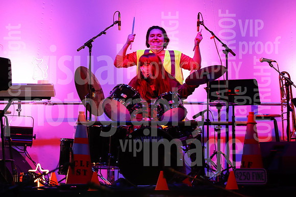 sps_0030_1008350893