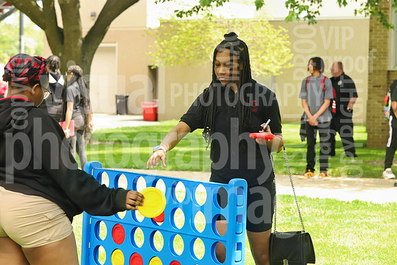 sps_0043_1037028702