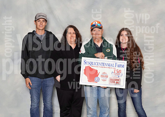ces_0014_1037824184