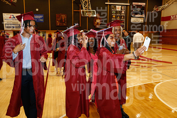 sps_0016_1009136748