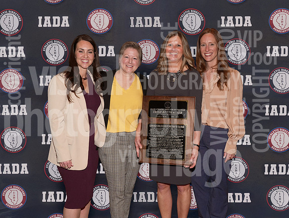 IADA25_HOF_A53