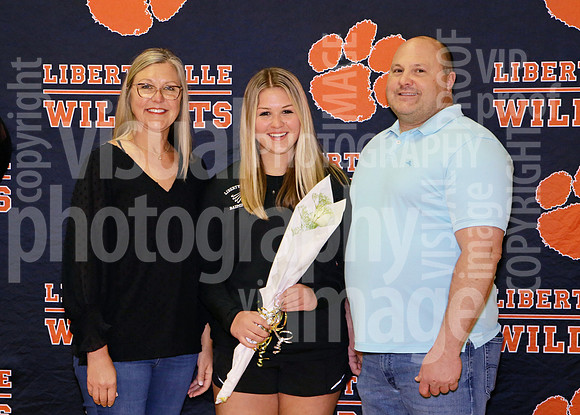 ces_0012_1035636494